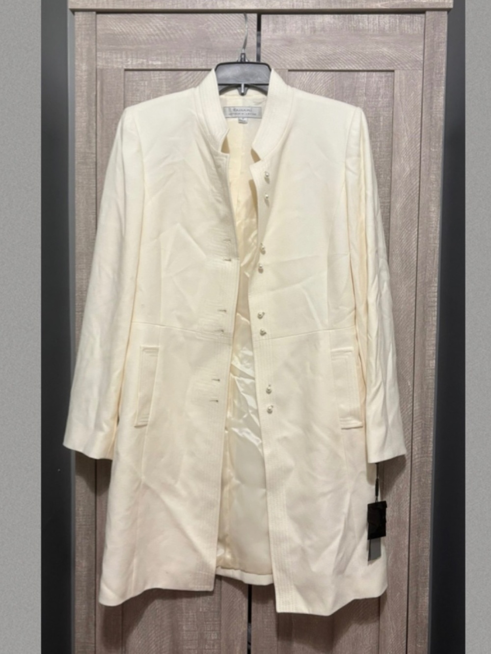 NWT Gorgeous Tahari Ivory Jacket 8 women's